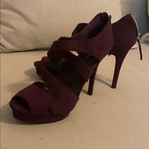 BCBG Platform Strappy Heel Eggplant Sz 10